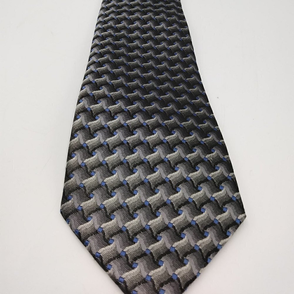 George Tie - Picture 4 of 8